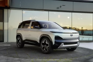 New Tata Sierra EV 2026: boxy, upright stance, wraparound rear glass effect and grille‑less front show how Tata has modernised the ’90s icon for its electric comeback.