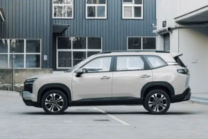 MG Hector Hawk seven-seater SUV spotted in India